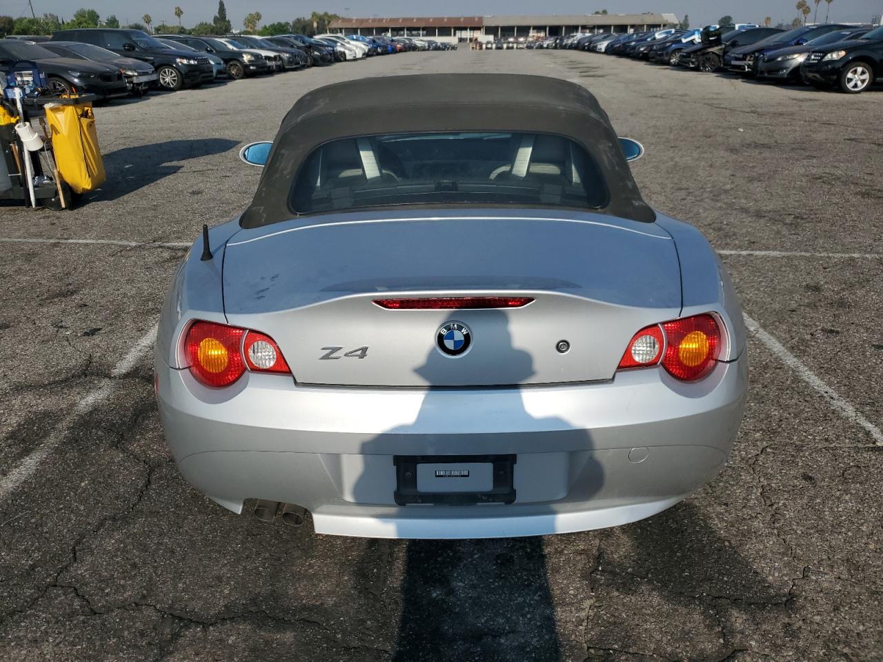 2003 BMW Z4 2.5 VIN: 4USBT33493LR62858 Lot: 65813095