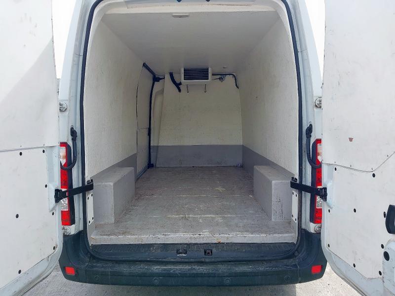 2016 RENAULT MASTER BUSINESS