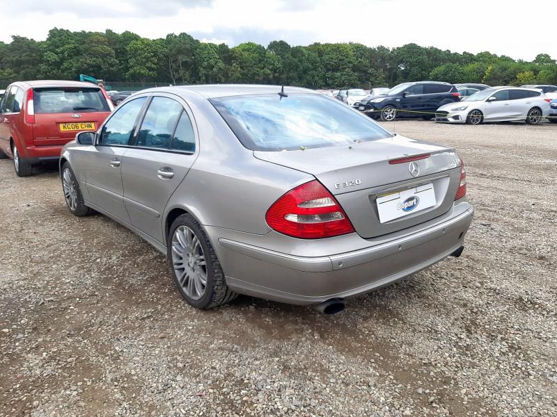 2005 MERCEDES-BENZ E CLASS SPORT