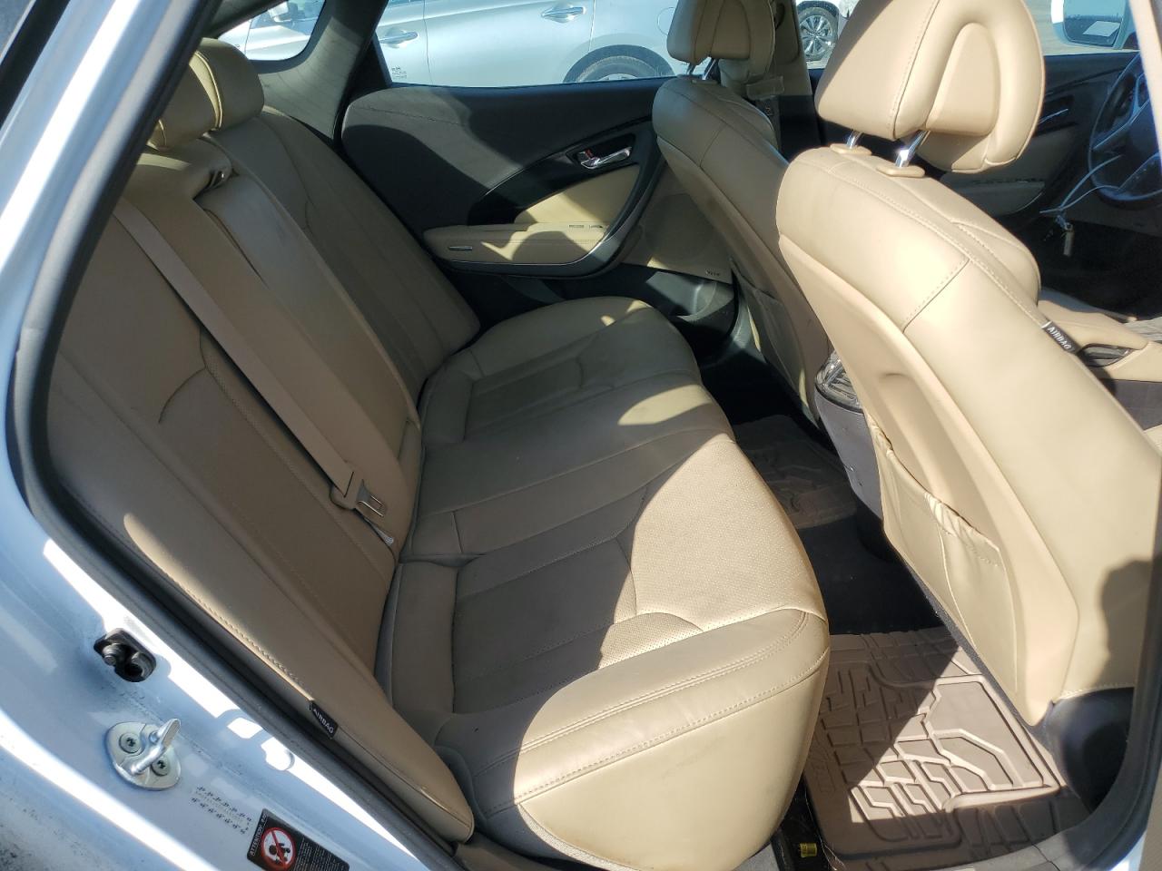 2015 Hyundai Azera VIN: KMHFG4JG0FA465837 Lot: 69883475