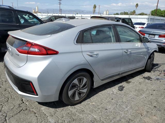  HYUNDAI IONIQ 2017 Серебристый