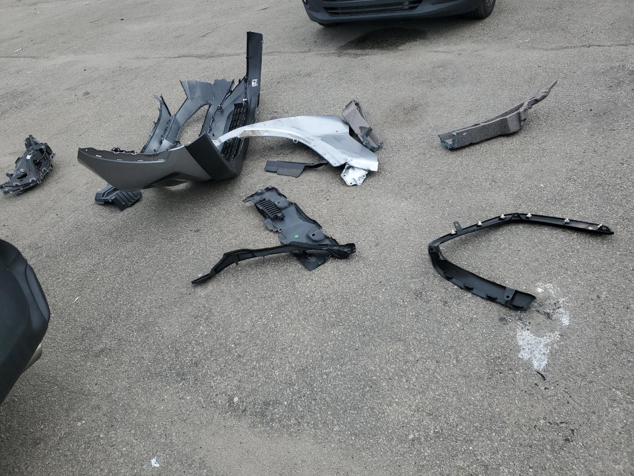 2020 Toyota Rav4 Le VIN: 2T3G1RFV1LC105425 Lot: 68204225