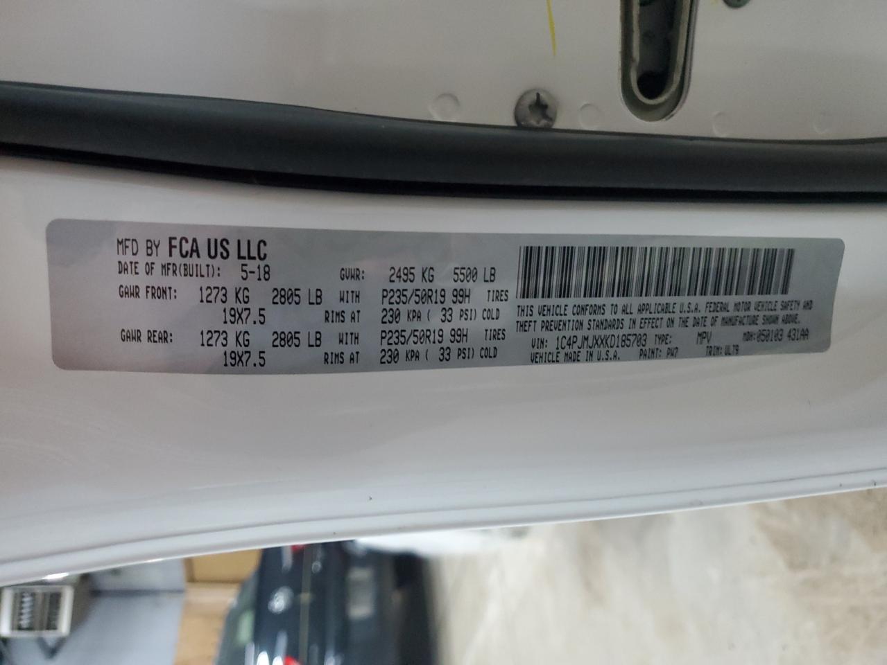 2019 Jeep Cherokee Overland VIN: 1C4PJMJXXKD185703 Lot: 68519905