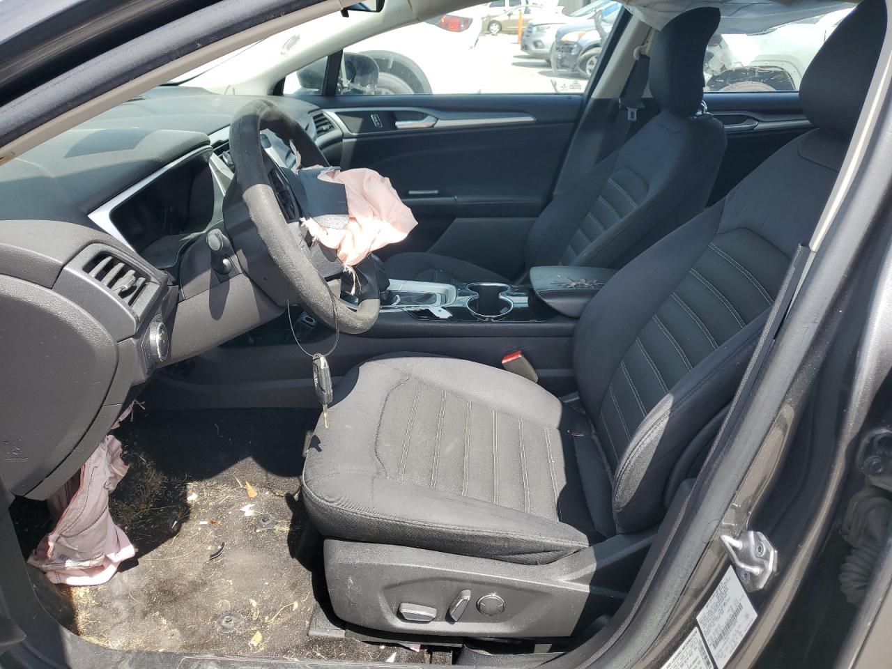 2015 Ford Fusion Se VIN: 1FA6P0H74F5100997 Lot: 68050705