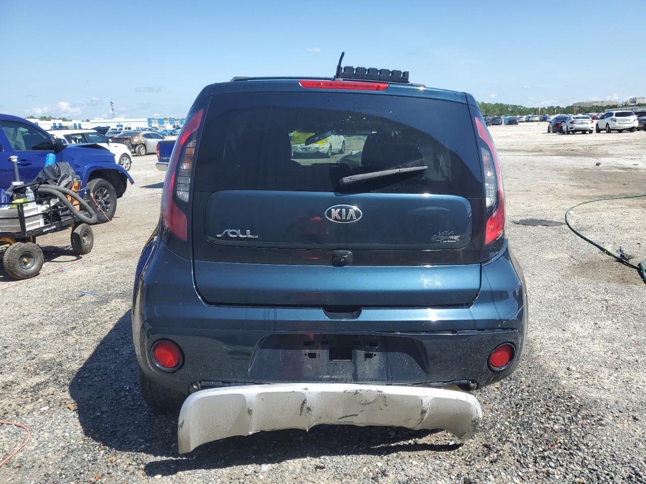 2017 Kia Soul + VIN: KNDJP3A5XH7428995 Lot: 65184415