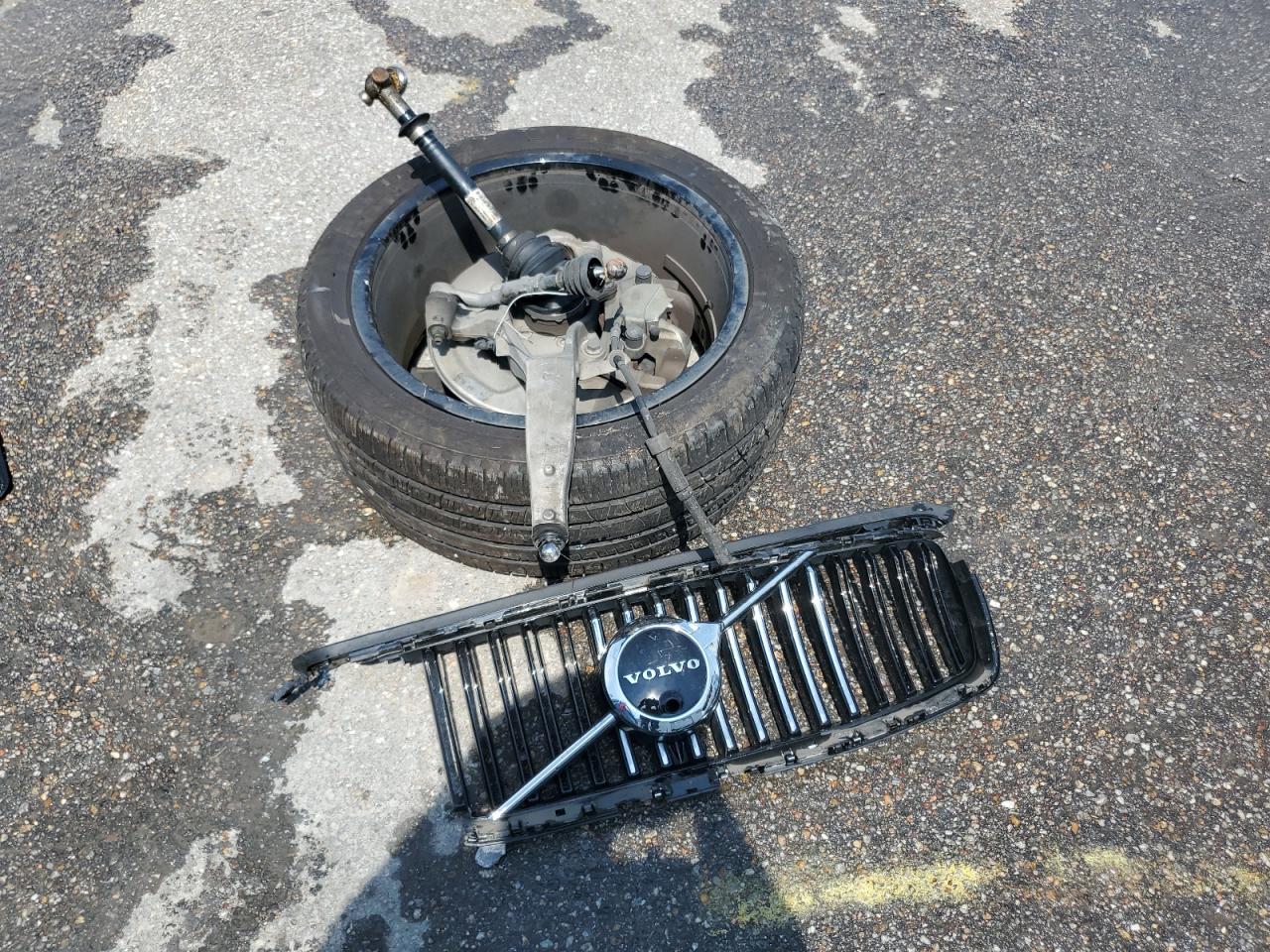 2022 Volvo Xc90 T6 Momentum VIN: YV4A221K7N1809021 Lot: 68888215