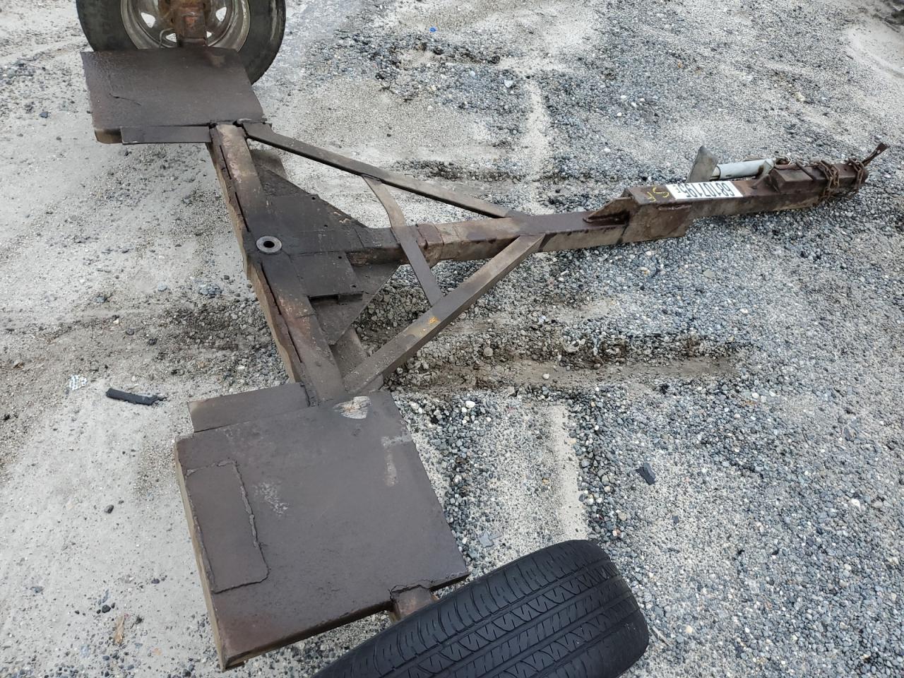 2010 Car Dolly Trailer VIN: 11111111111111 Lot: 68107195