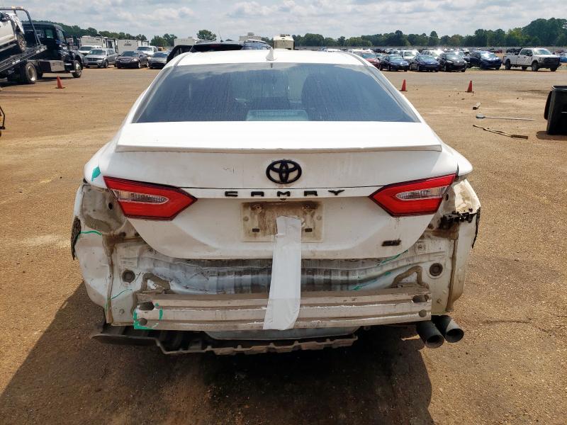  TOYOTA CAMRY 2020 Белы