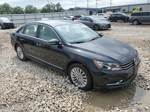  VOLKSWAGEN PASSAT 2017 Черный