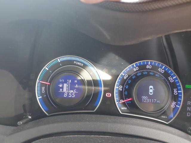 2012 TOYOTA AURIS HYBR