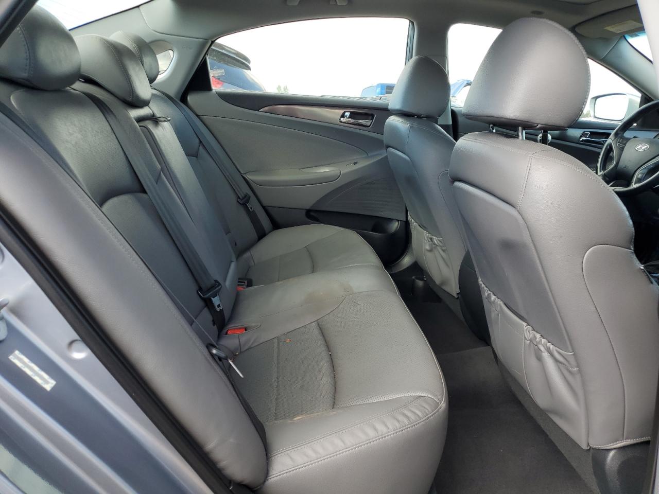 2015 Hyundai Sonata Hybrid VIN: KMHEC4A45FA122728 Lot: 69612315