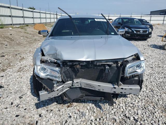  CHRYSLER 300 2019 Серебристый