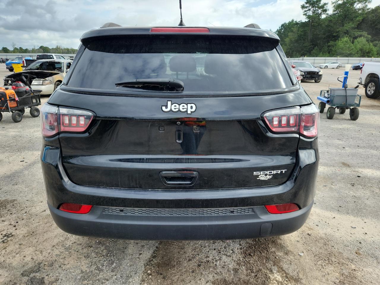 2018 Jeep Compass Sport VIN: 3C4NJCAB9JT227924 Lot: 67424605