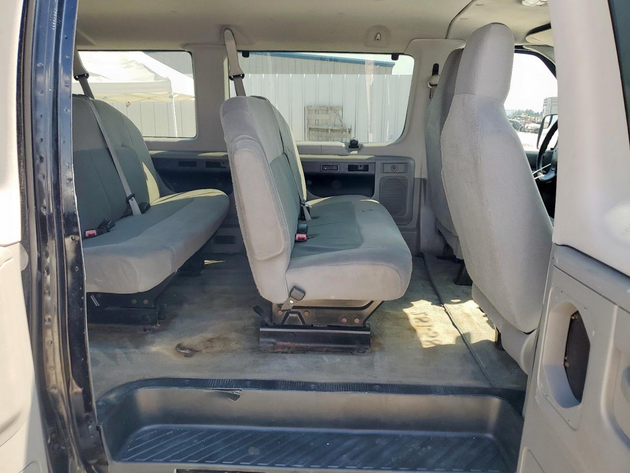 2012 Ford Econoline E350 Super Duty Wagon VIN: 1FBSS3BL2CDA20800 Lot: 70265805