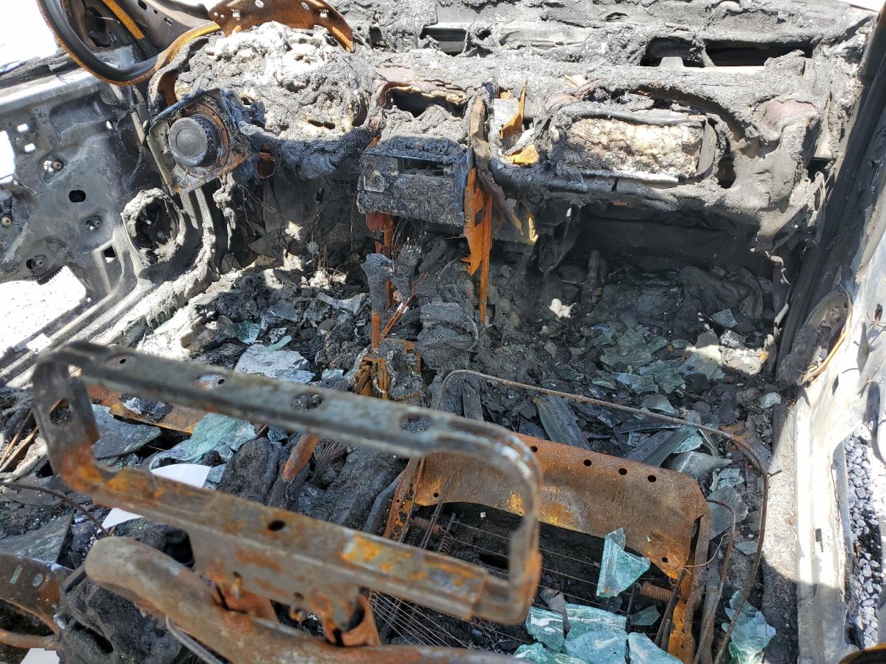 1997 Saturn Sl2 VIN: 1G8ZK5273VZ198644 Lot: 71012555