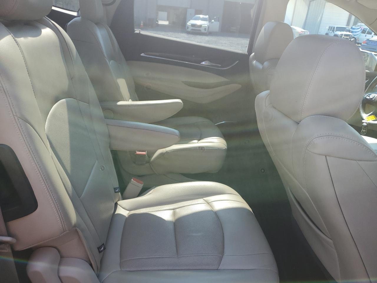 2018 Buick Enclave Premium VIN: 5GAERCKW0JJ128301 Lot: 69392725