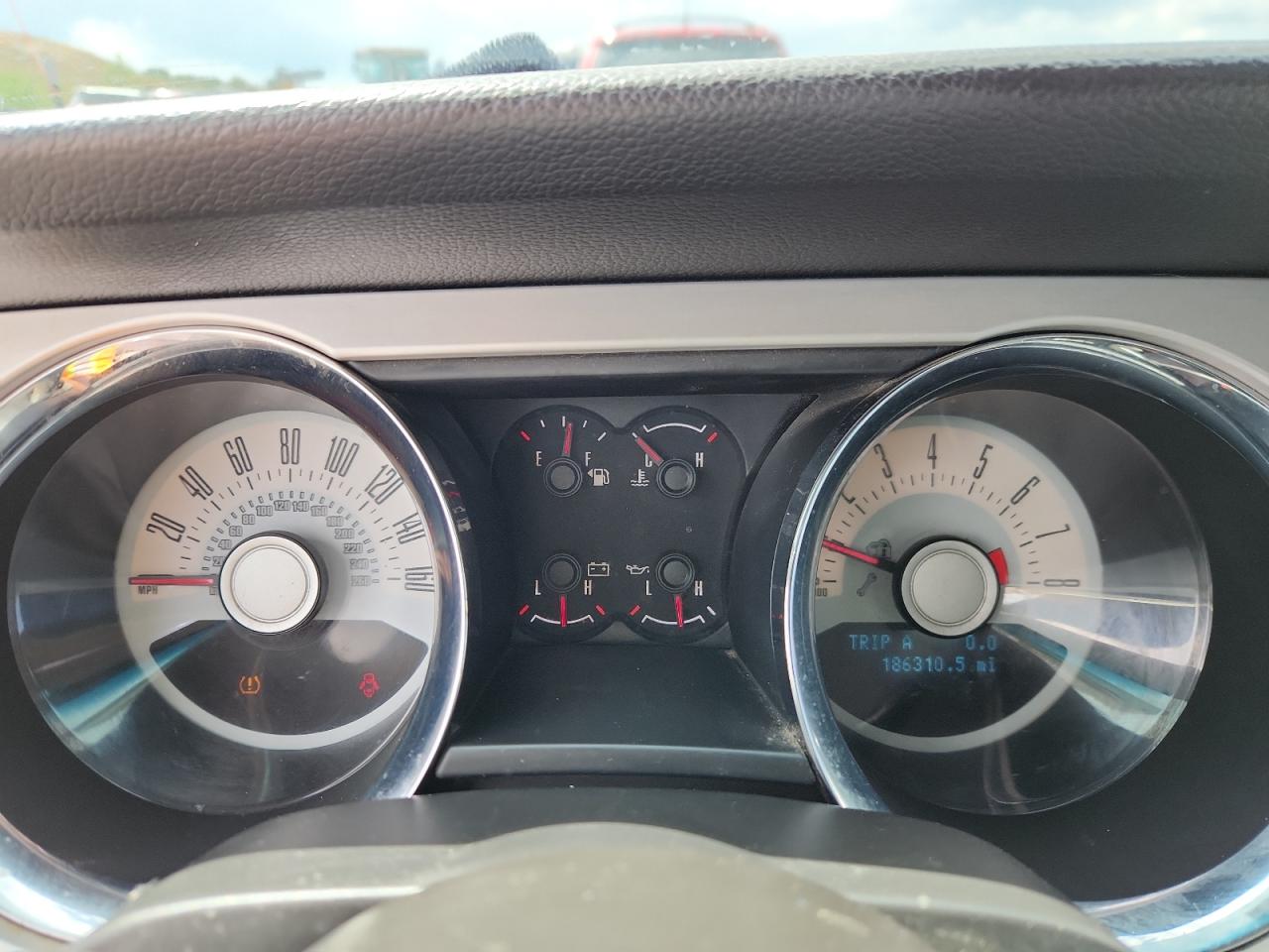 2011 Ford Mustang VIN: 1ZVBP8AM9B5130334 Lot: 70563575