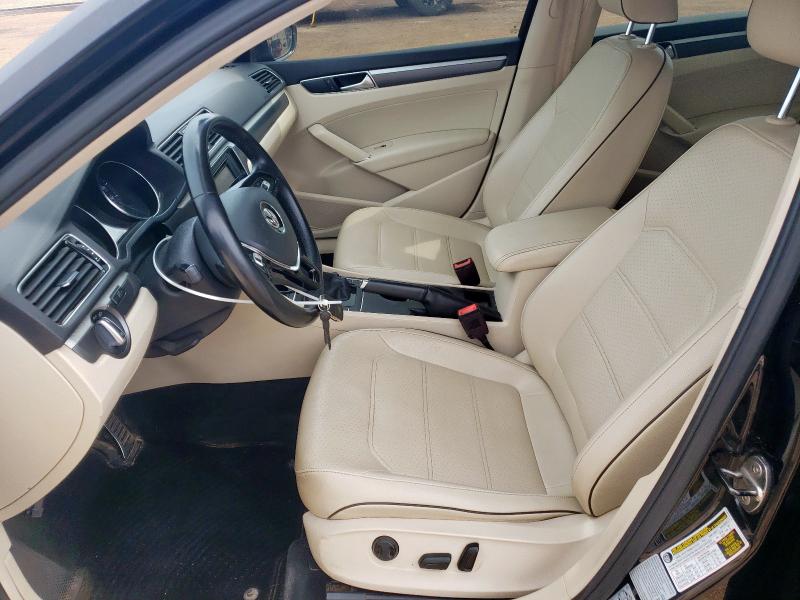  VOLKSWAGEN PASSAT 2017 Czarny