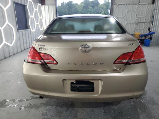 2006 TOYOTA AVALON XL