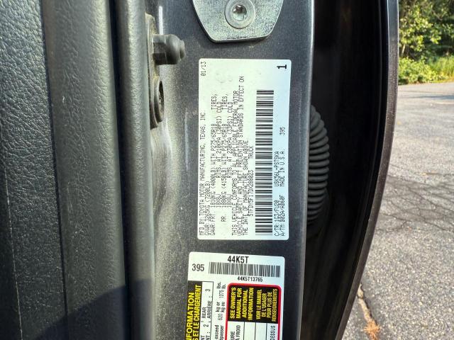 2013 TOYOTA TUNDRA CREWMAX SR5  