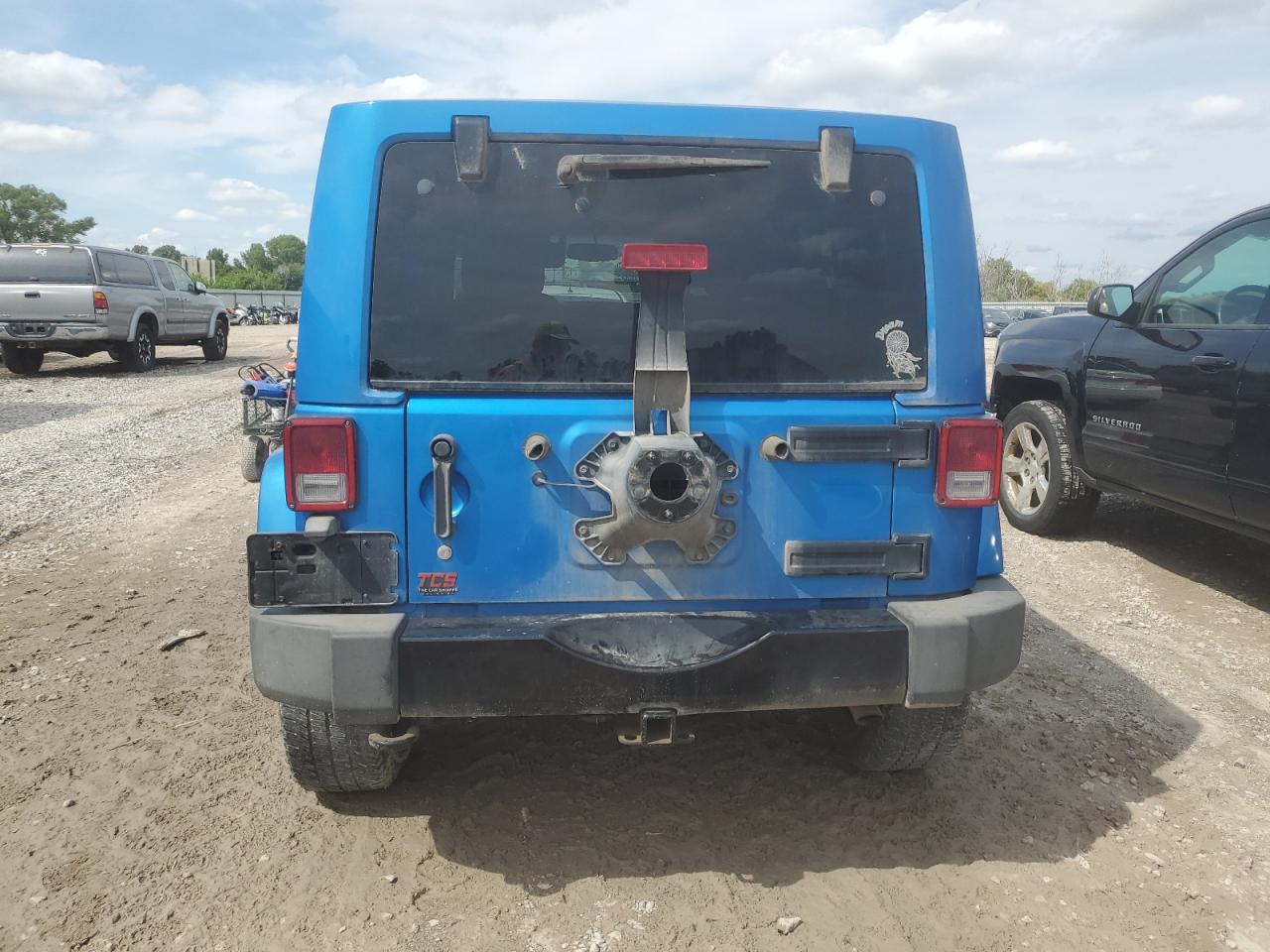 2014 Jeep Wrangler Unlimited Sahara VIN: 1C4BJWEG5EL322492 Lot: 68259895