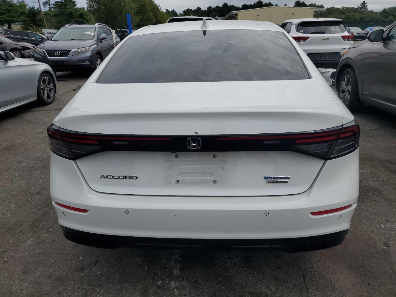 2024 Honda Accord Touring Hybrid VIN: 1HGCY2F80RA063784 Lot: 69678105
