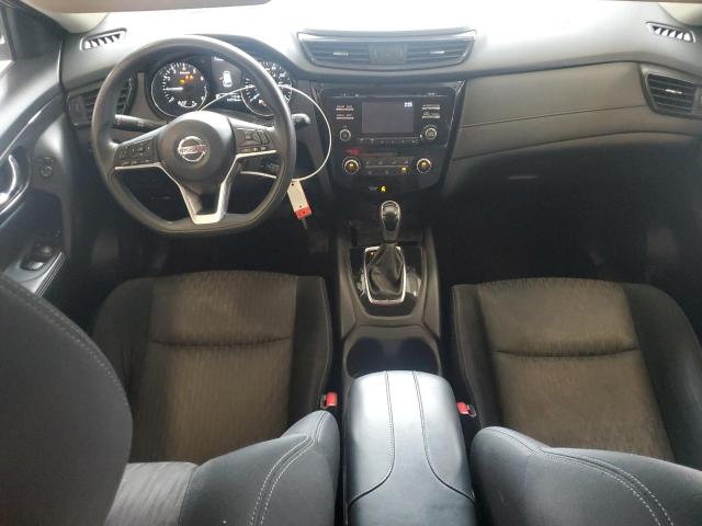  NISSAN ROGUE 2017 Srebrny