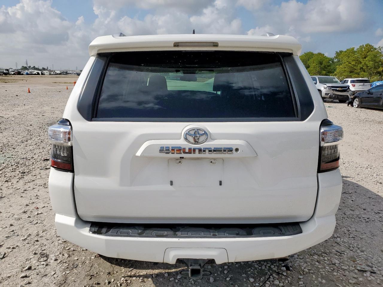 2016 Toyota 4Runner Sr5 VIN: JTEZU5JR1G5137107 Lot: 68645685