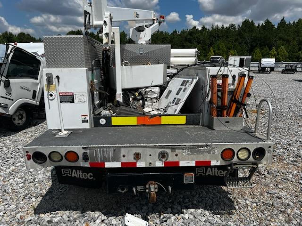 2015 Ford F450 Super Duty Bucket Truck VIN: 1FDUF4GY6FEC59022 Lot: 49860695