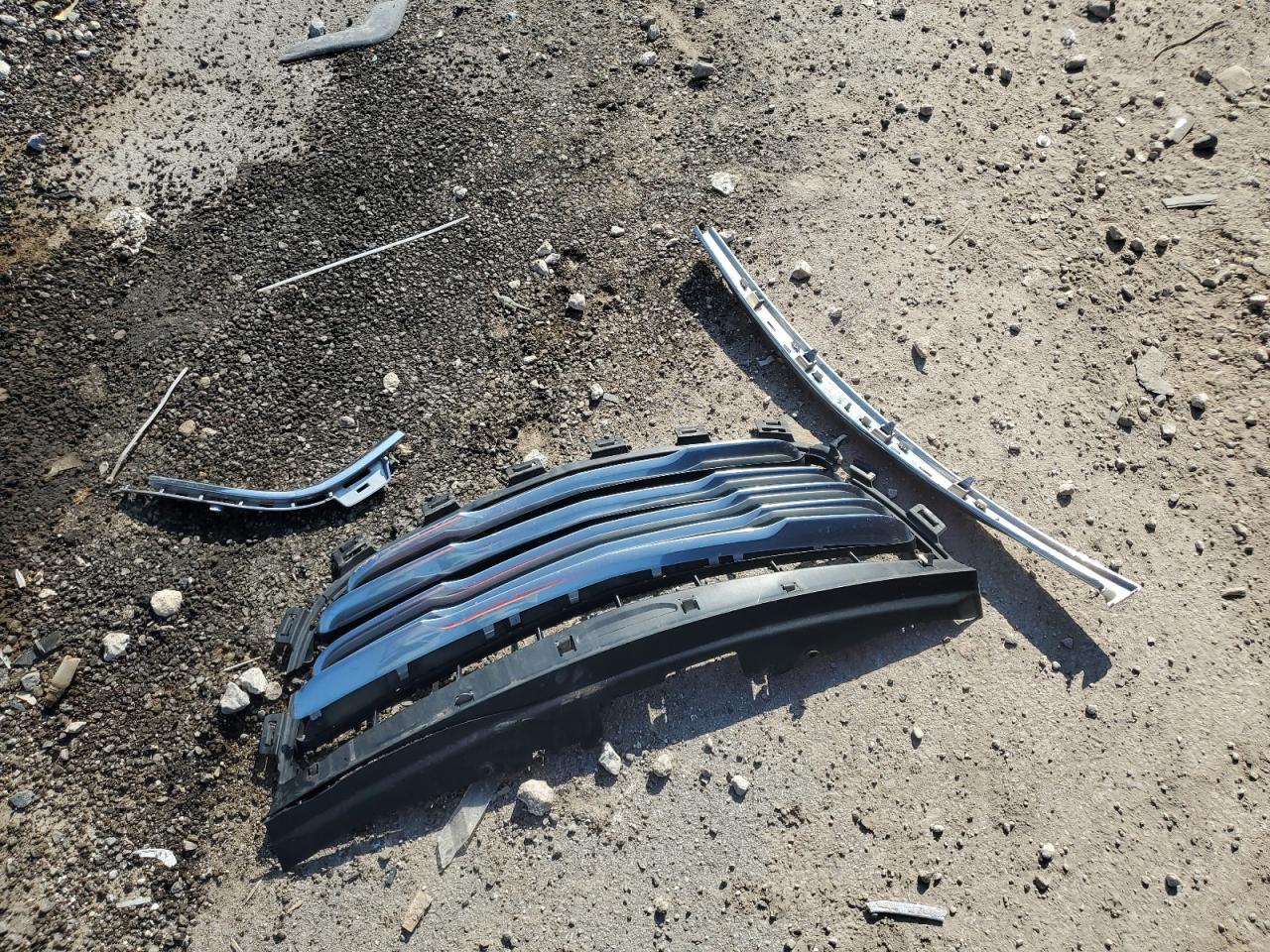 2016 Chrysler Town & Country Touring L VIN: 2C4RC1CG2GR221127 Lot: 68633745