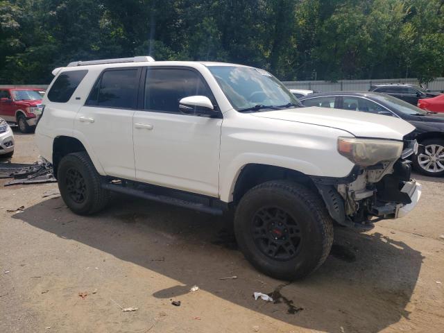 Паркетники TOYOTA 4RUNNER 2016 Белы