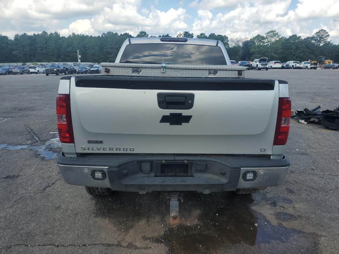 2011 Chevrolet Silverado K1500 Lt VIN: 3GCPKSE31BG354700 Lot: 67025725