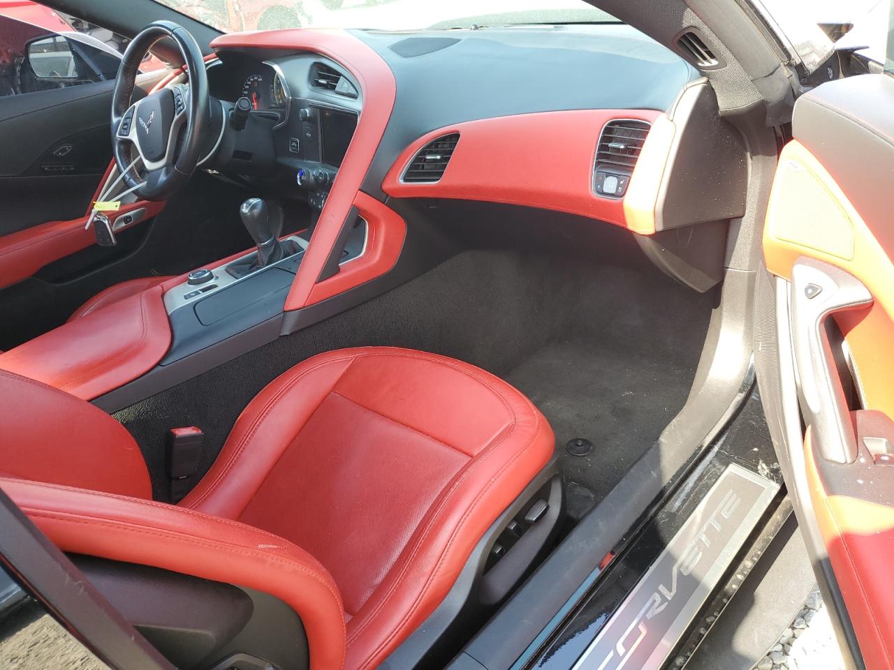 2014 Chevrolet Corvette Stingray 3Lt VIN: 1G1YE2D76E5105135 Lot: 67227065