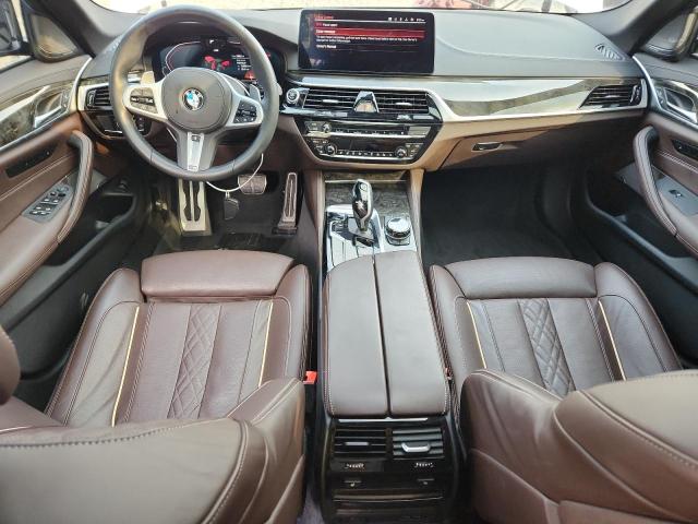 BMW 5 SERIES 2022 Белы