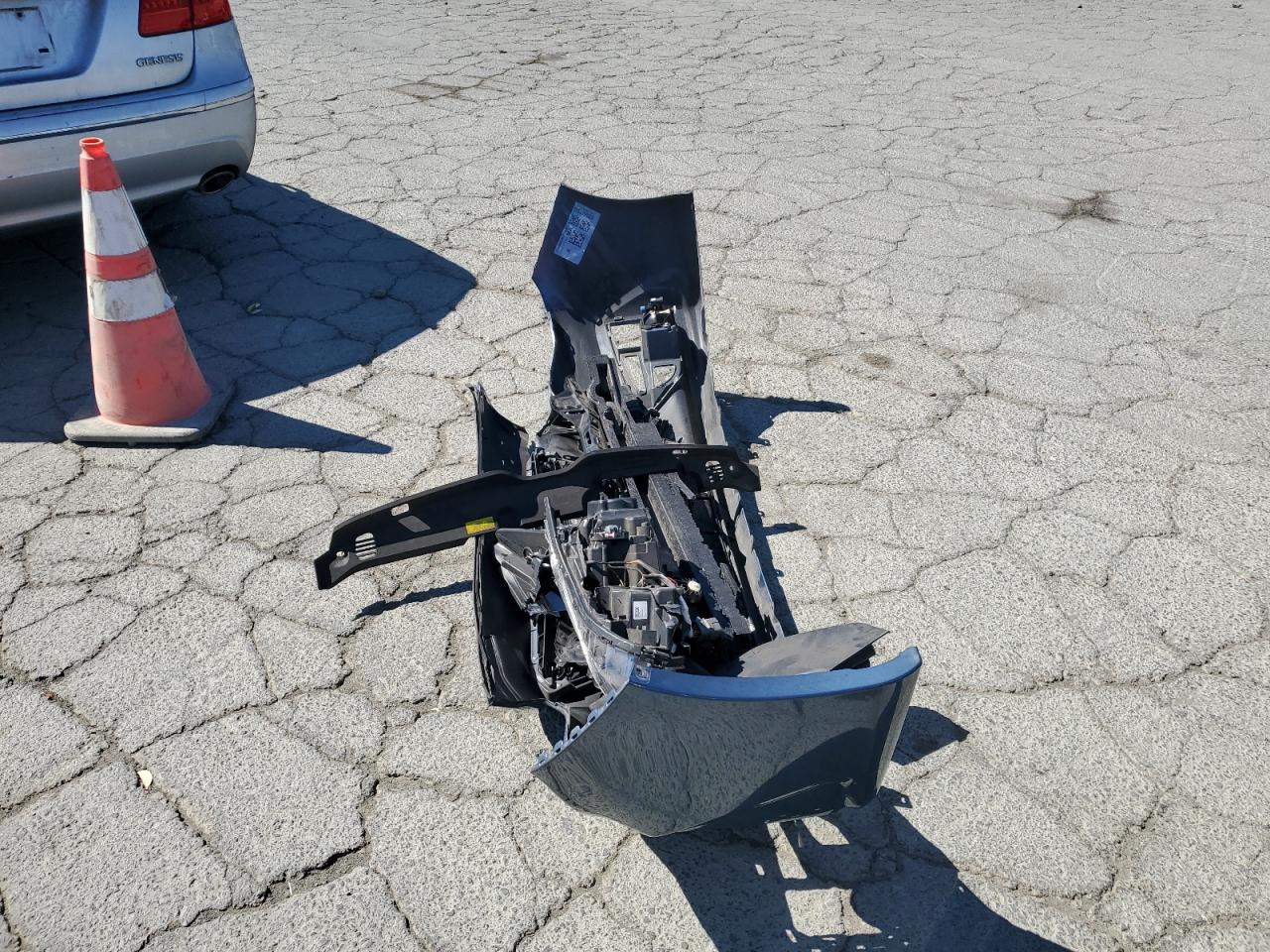 2018 Subaru Impreza Limited VIN: 4S3GTAU63J3725330 Lot: 68883315