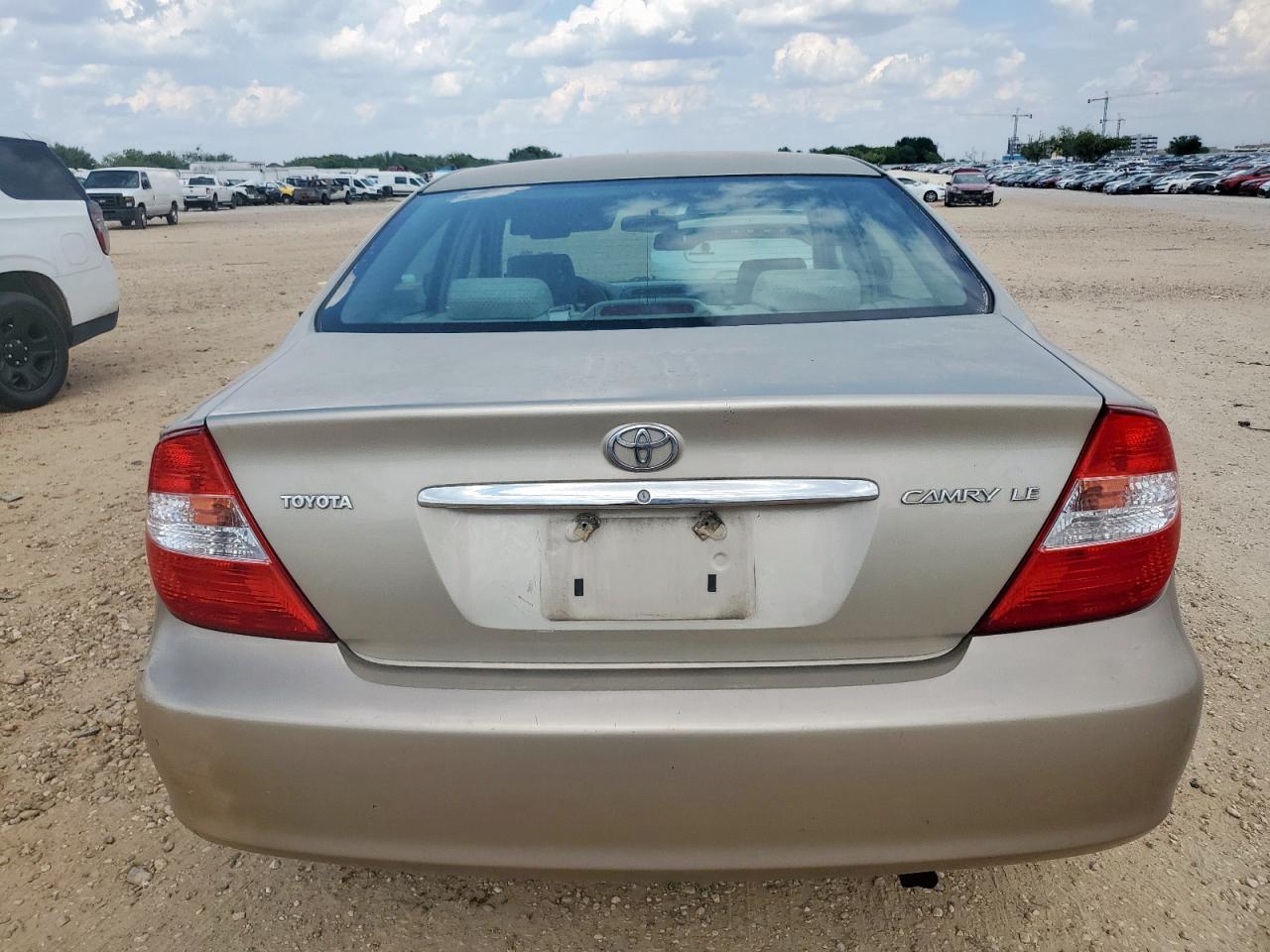 2004 Toyota Camry Le VIN: 4T1BE32K14U309299 Lot: 70293755