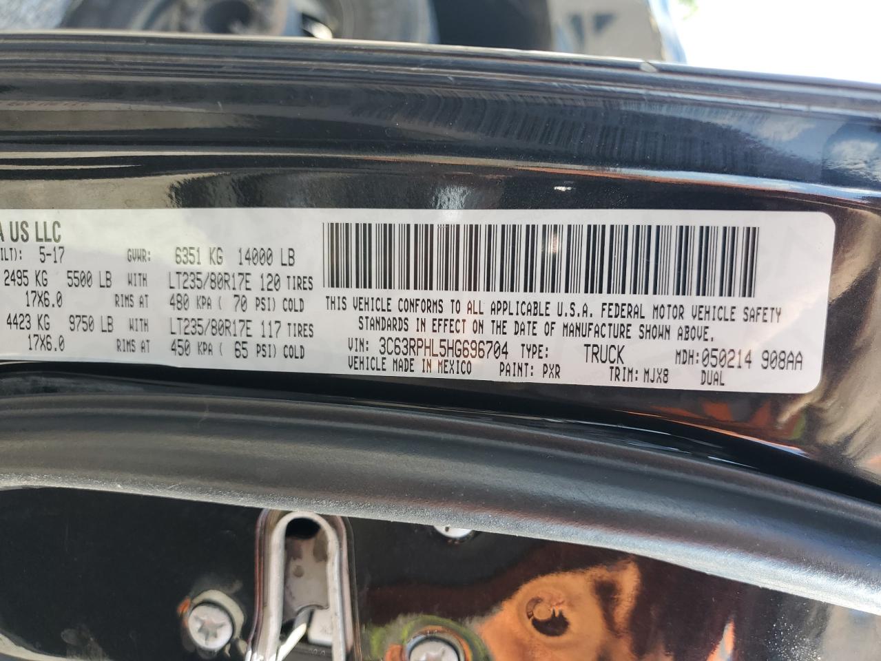 2017 Ram 3500 Slt VIN: 3C63RPHL5HG696704 Lot: 70730135
