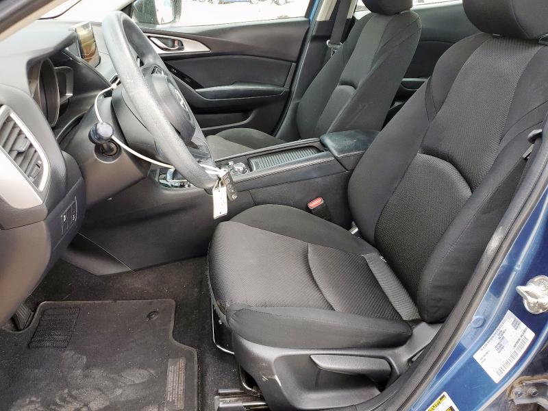  MAZDA 3 2018 Granatowy