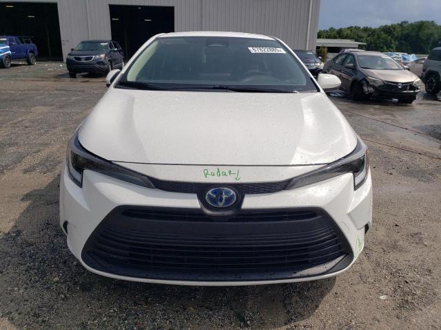  TOYOTA COROLLA 2024 Белы