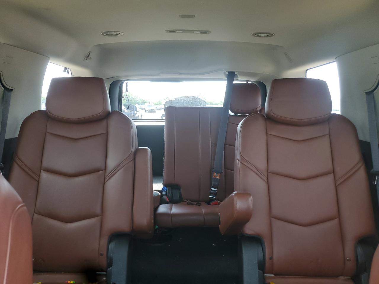 2016 Cadillac Escalade Luxury VIN: 1GYS4BKJ4GR106899 Lot: 68129895