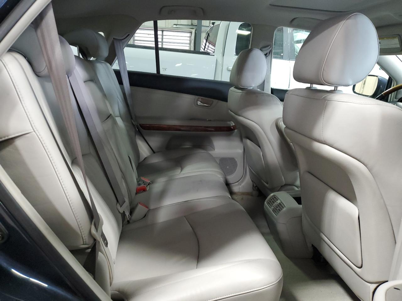 2007 Lexus Rx 350 VIN: 2T2HK31U07C006019 Lot: 70700455