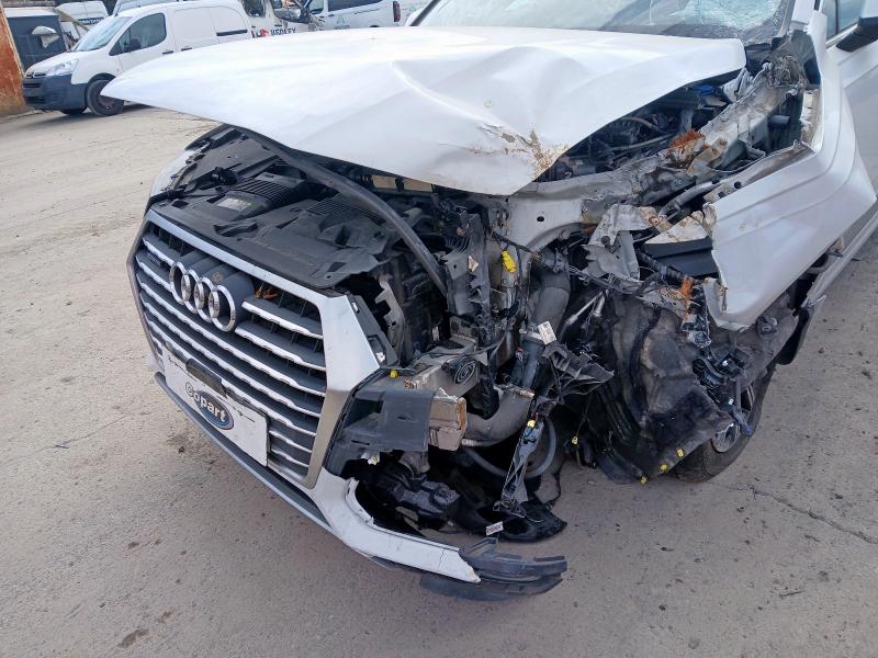 2016 AUDI Q7 SE