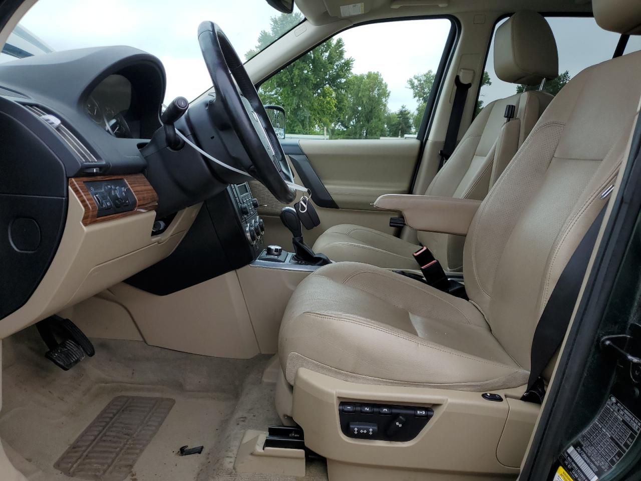 2010 Land Rover Lr2 Hse Technology VIN: SALFT2BNXAH189922 Lot: 70706055