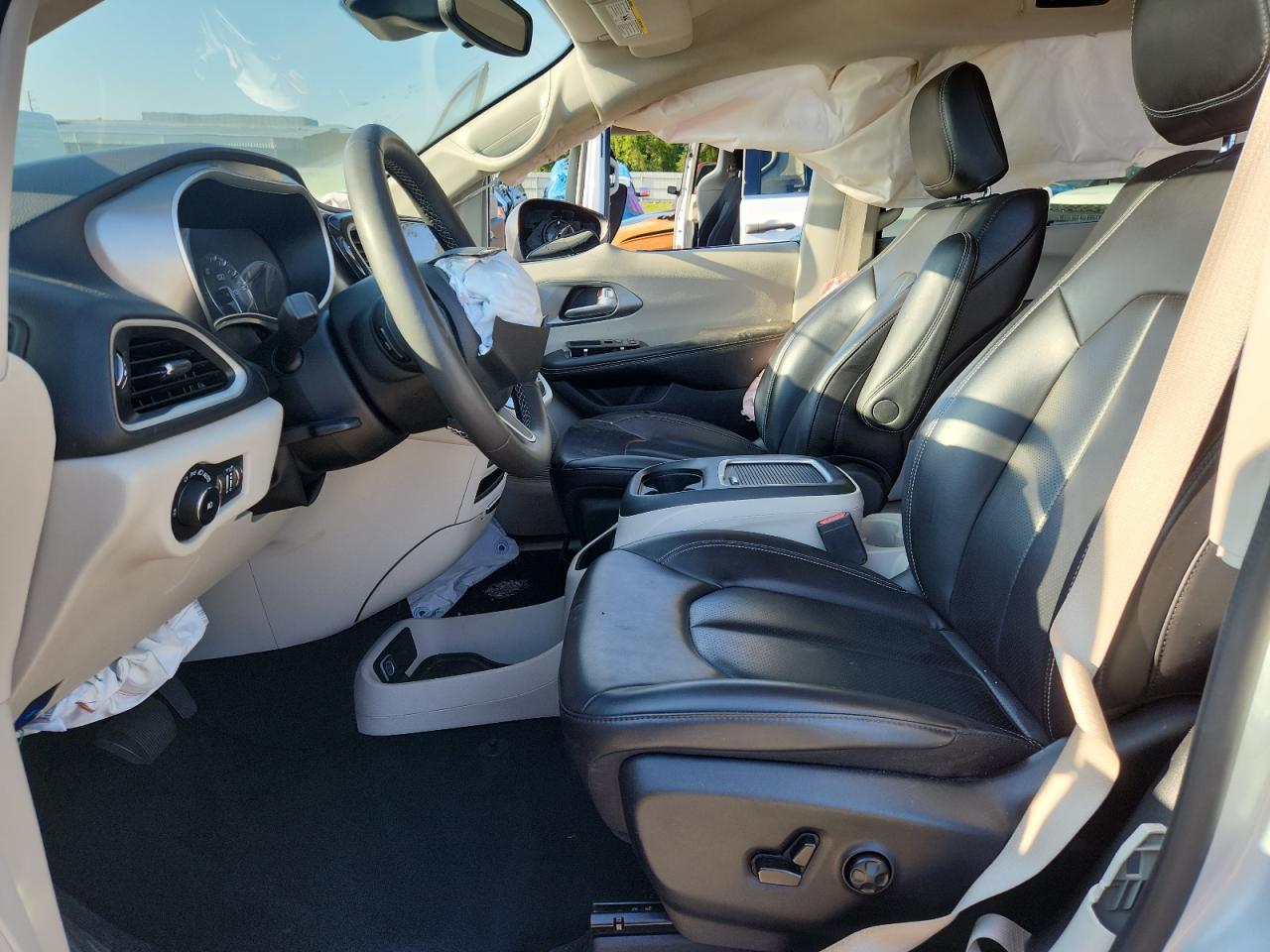 2023 Chrysler Pacifica Touring L VIN: 2C4RC1BG4PR512200 Lot: 67444215