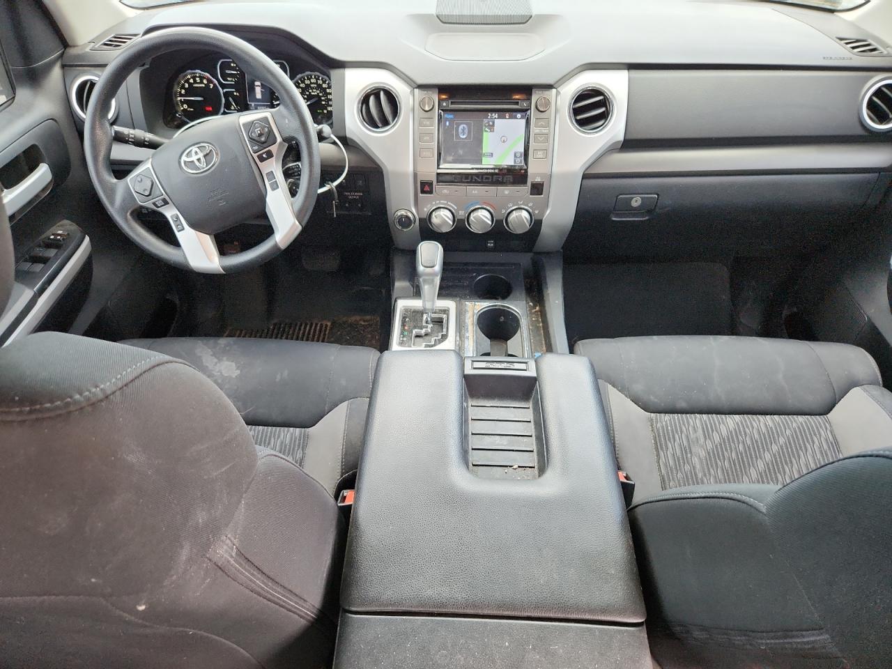 2018 Toyota Tundra Crewmax Sr5 VIN: 5TFDY5F10JX775186 Lot: 69474115