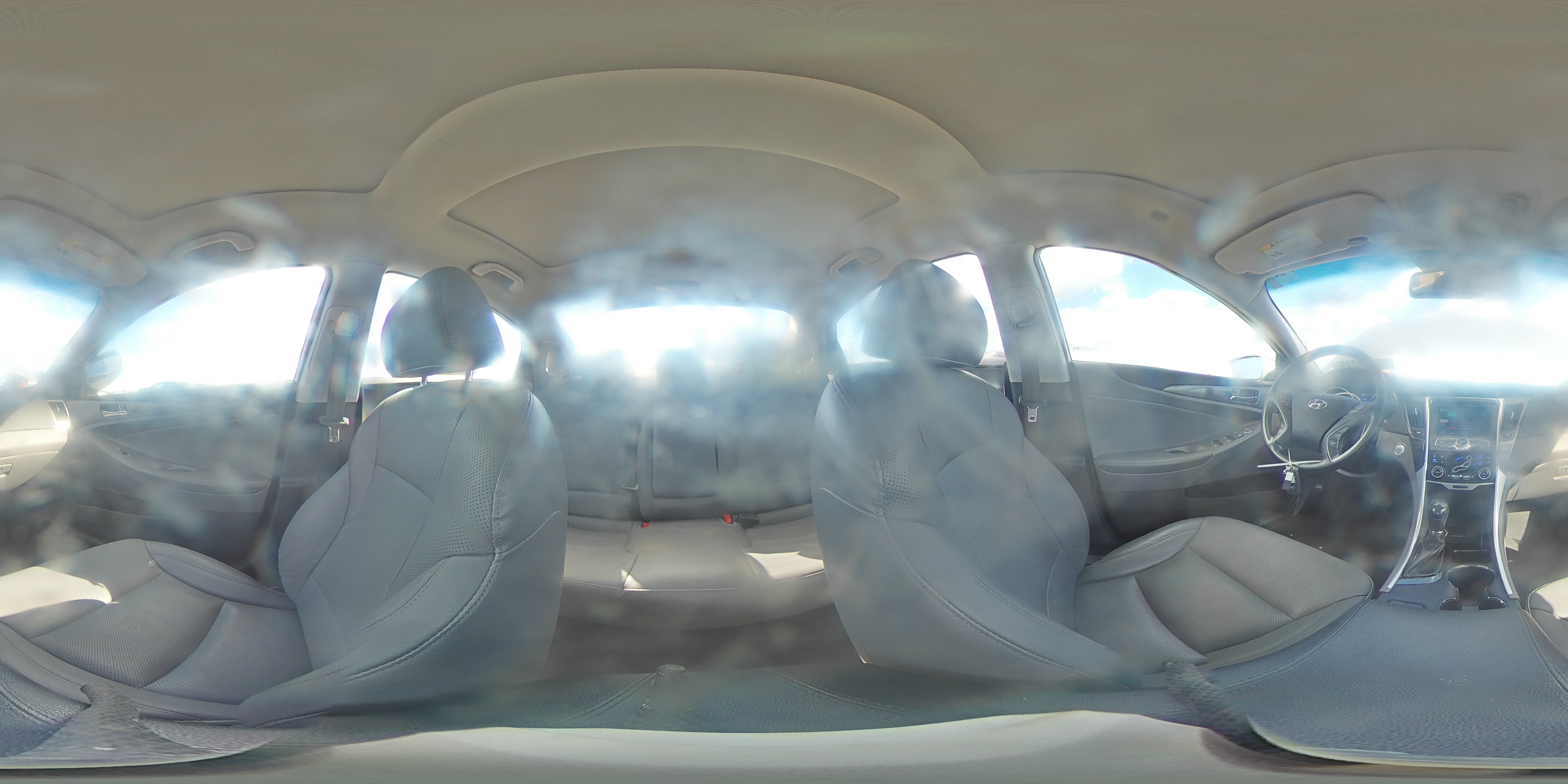 2015 Hyundai Sonata Hybrid VIN: KMHEC4A45FA122728 Lot: 69612315