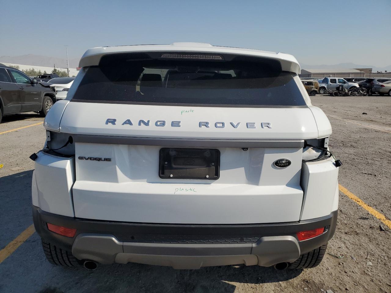 2015 Land Rover Range Rover Evoque Pure Premium VIN: SALVR2BG2FH053755 Lot: 66160765