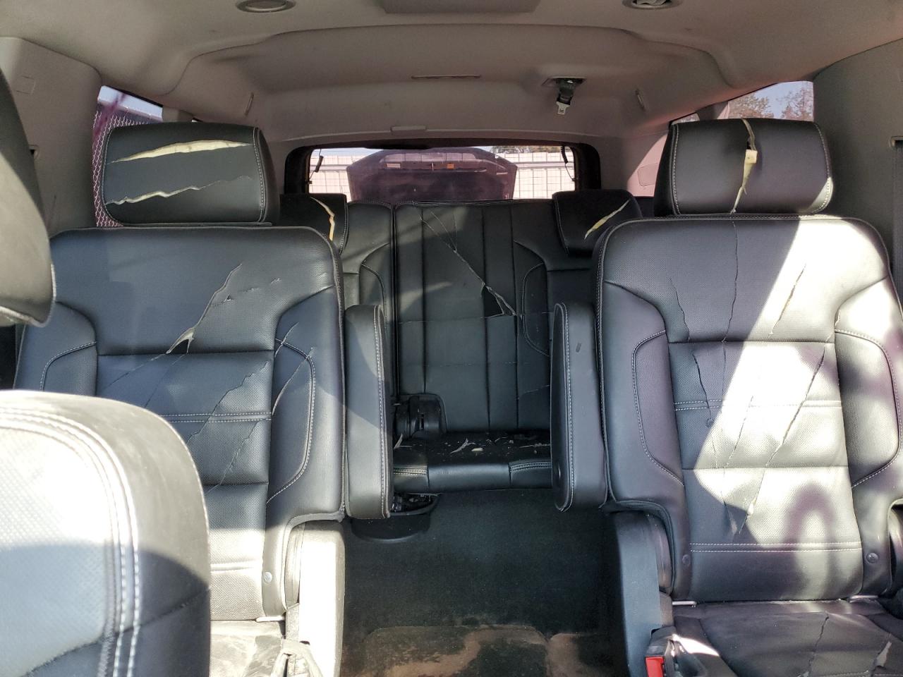 2015 GMC Yukon Xl Denali VIN: 1GKS2JKJ2FR716910 Lot: 70443295