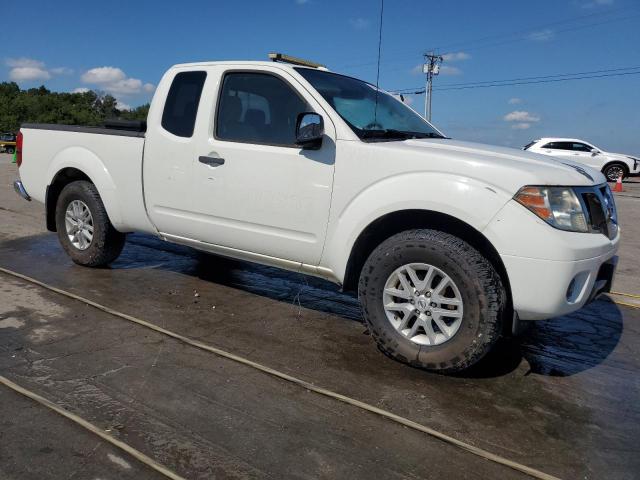 Pickups NISSAN FRONTIER 2015 Biały