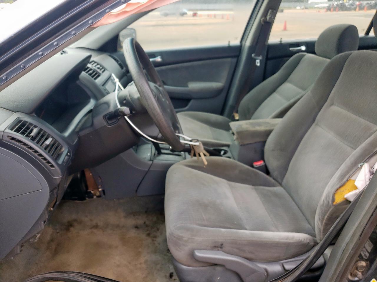 2005 Honda Accord Lx VIN: 3HGCM56475G705181 Lot: 70491655